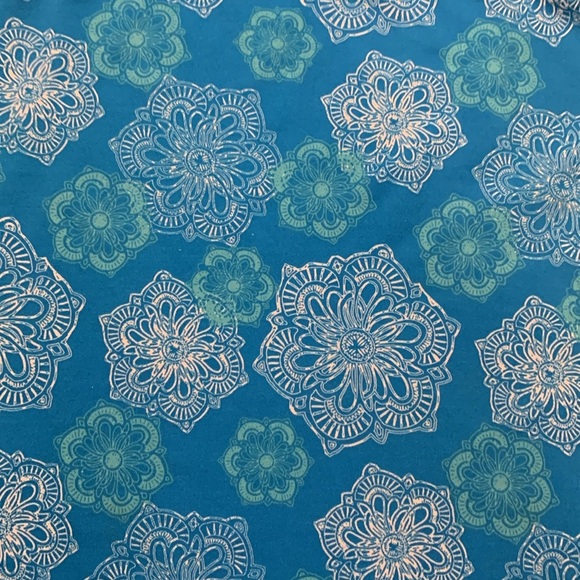 Tranquility Medium Ocean Blue With Beautiful Summer Design Skirt - Picture 6 of 9